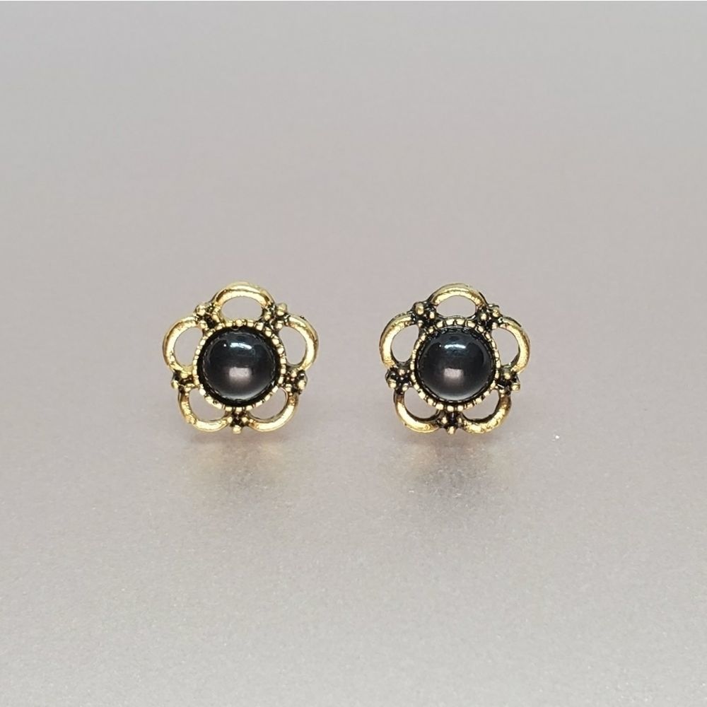 Black Flower Stud Earrings